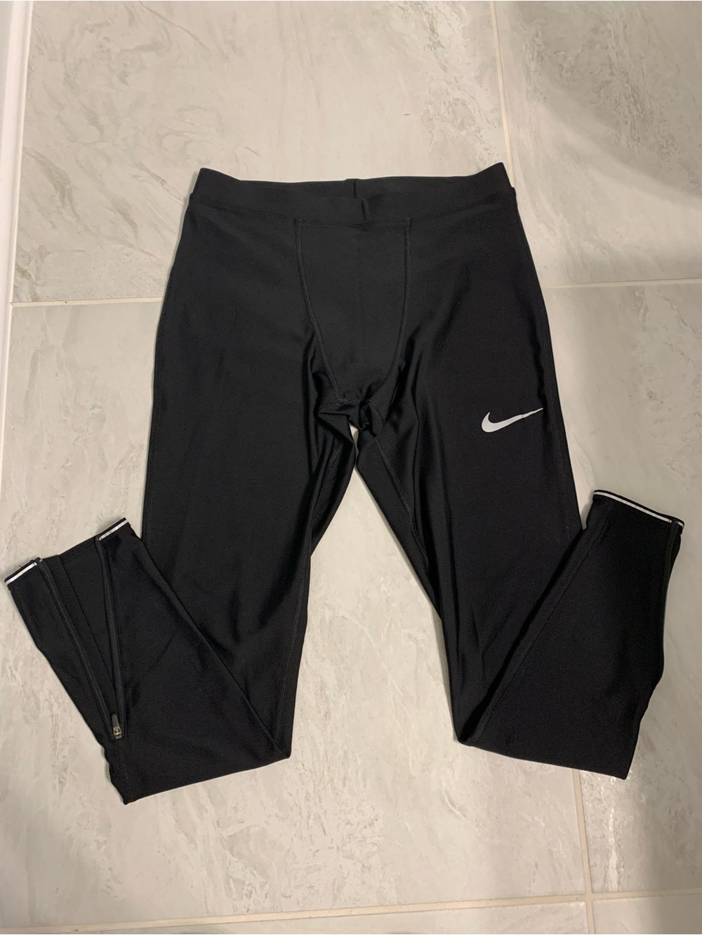 Nike Mens Black Athletic Leggings with Swoosh